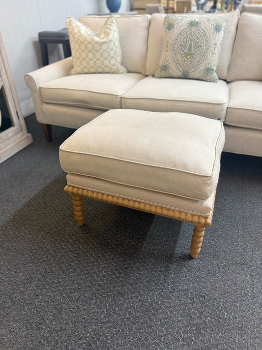 Bobbin Linen Ottoman