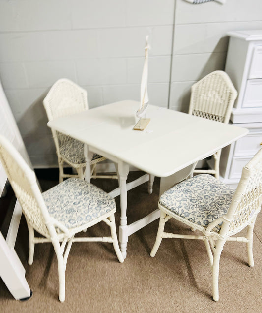 Set of 4 White Wicker Dining Chairs