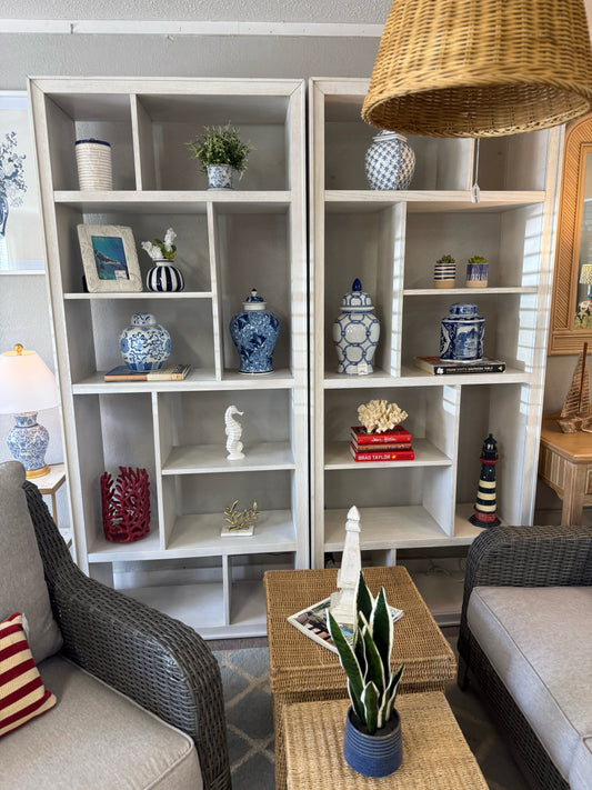 Ethan Allen Curson Oak Display Bookcase