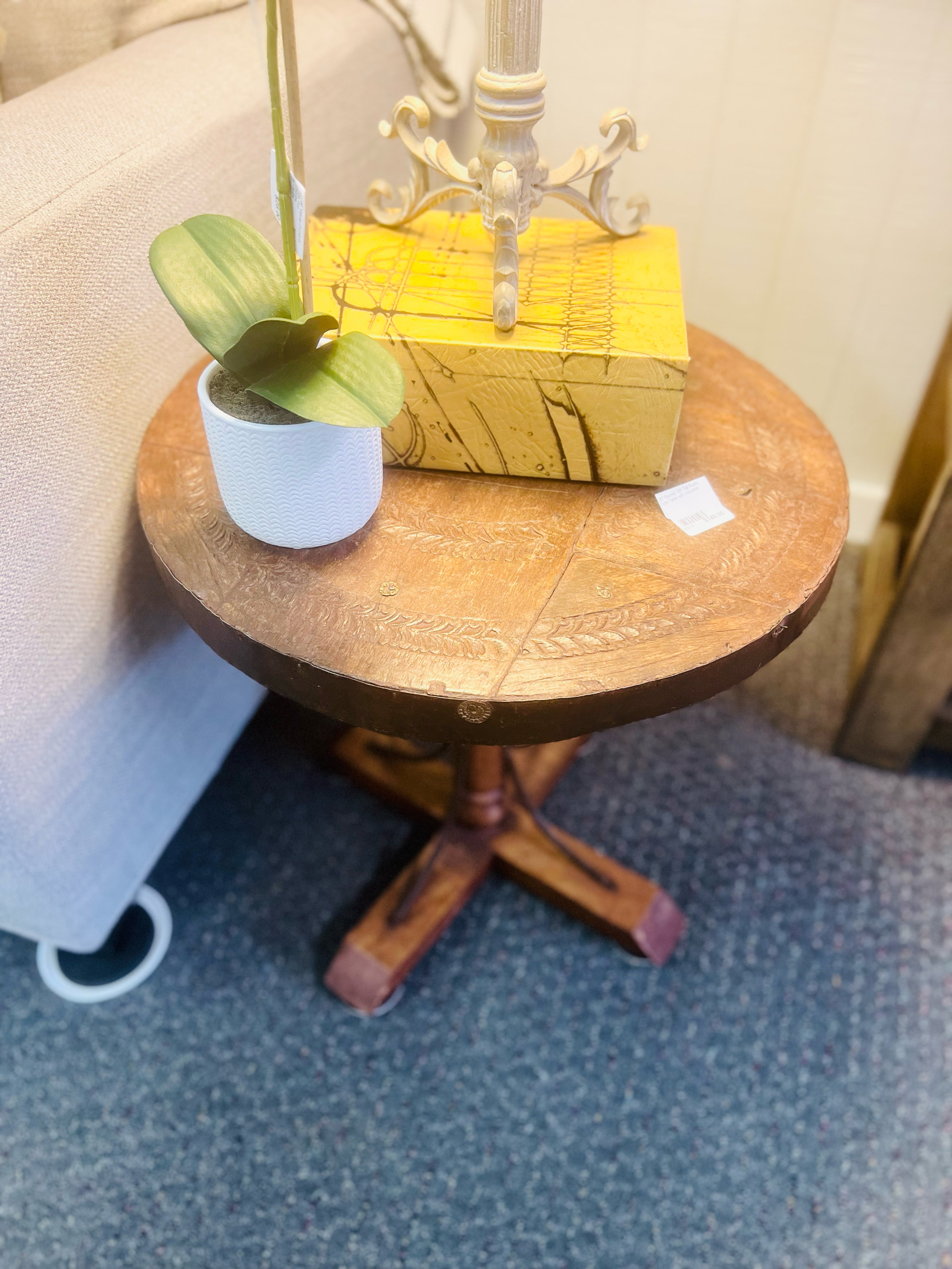 Rustic Side Table – Nicole's Resale and Design
