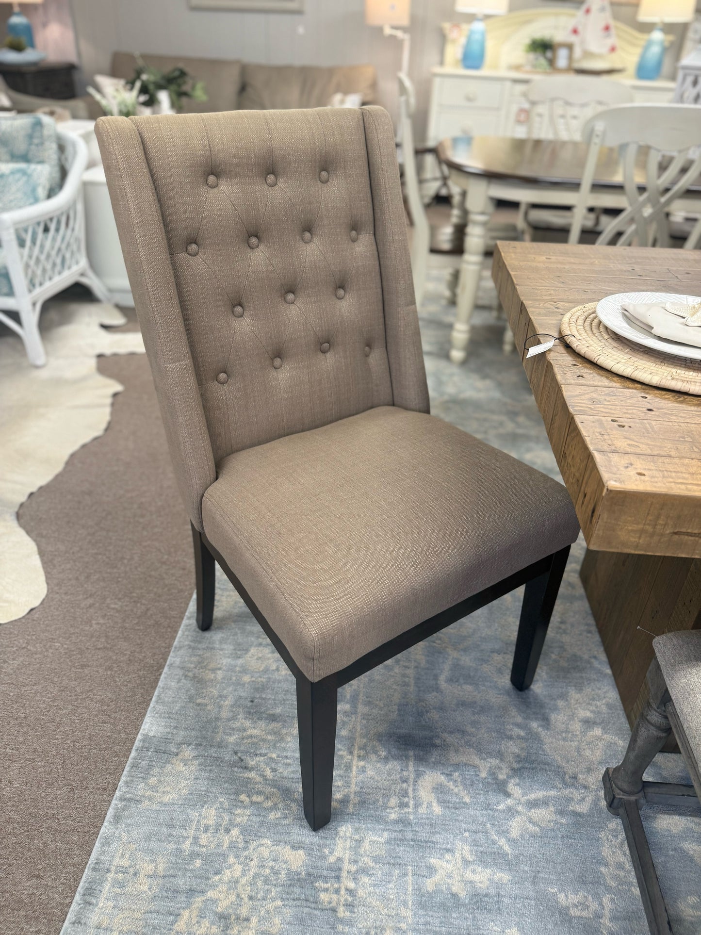 Set of 4 Granola Dining Chairs