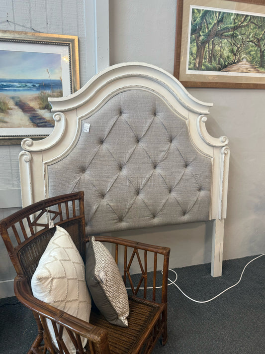 Distressed White and Grey Tufted Queen Bed