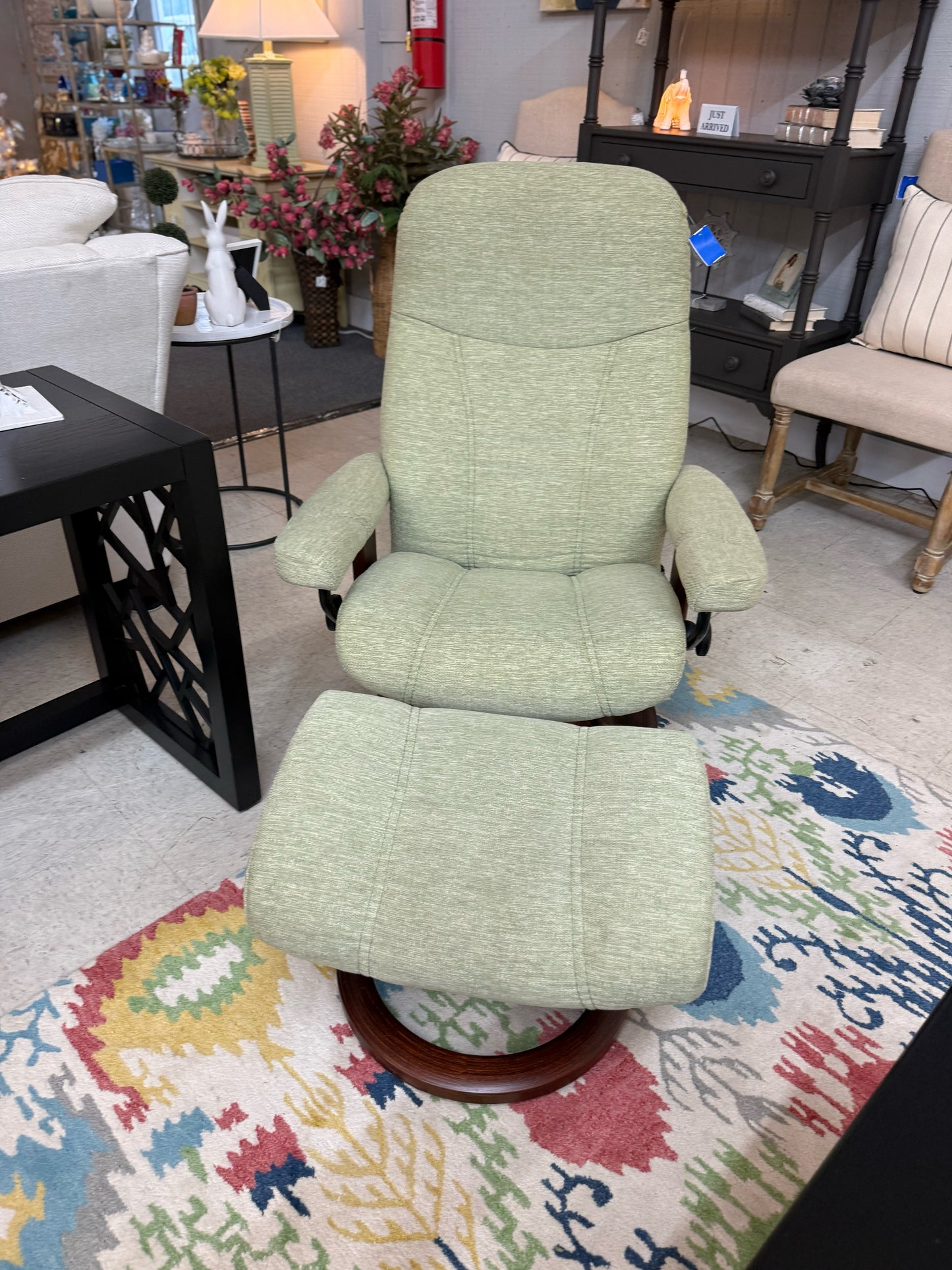 Ekornes Green Stressless Chair and Ottoman